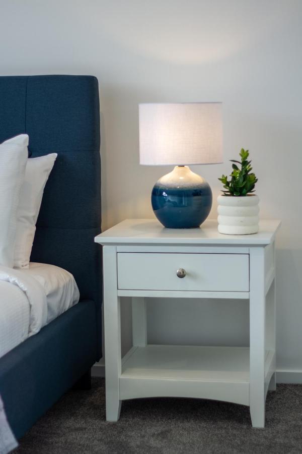Two Bedroom, Two Bathroom Urban Oasis Christchurch Buitenkant foto